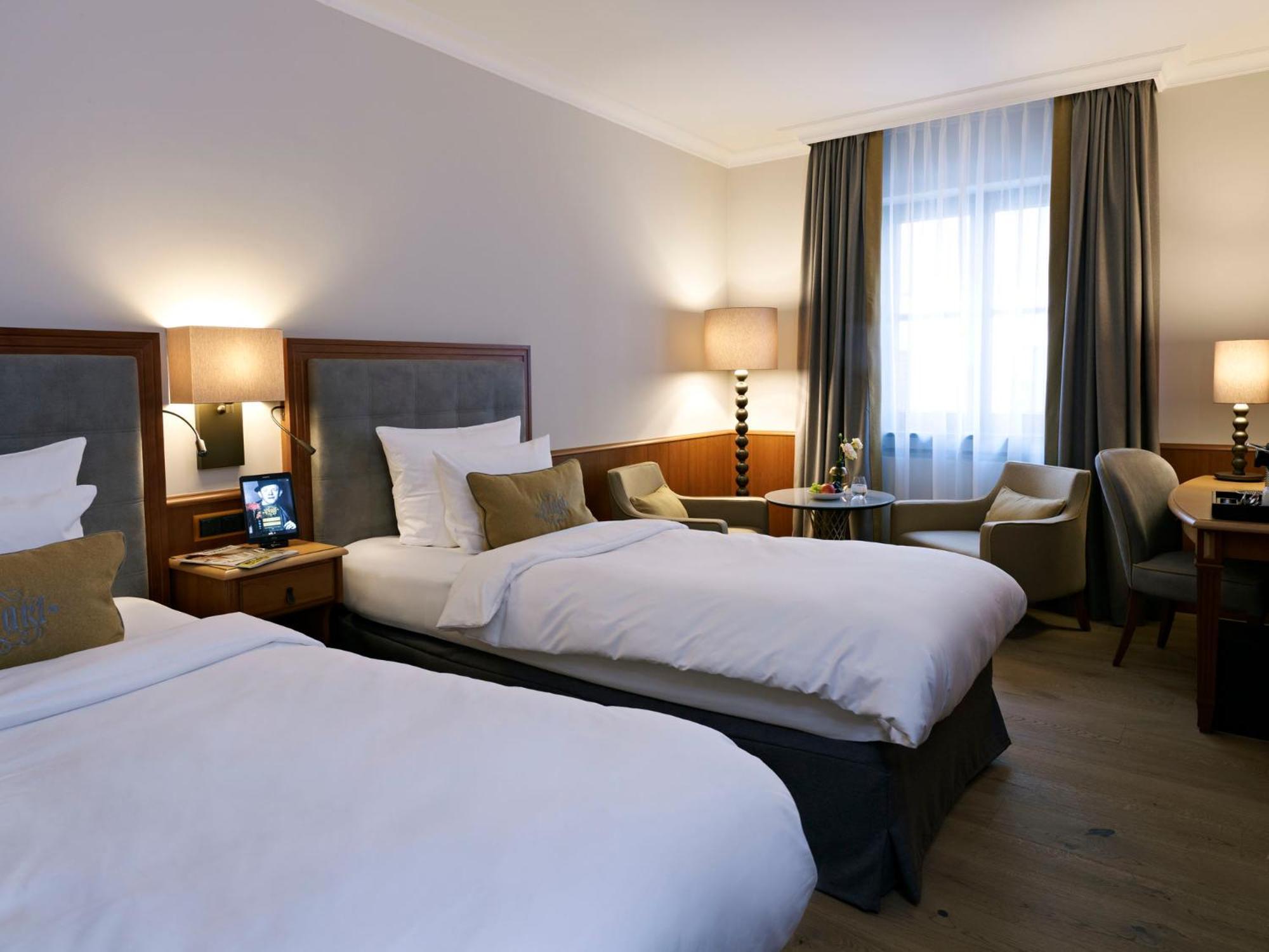 Platzl Hotel München Buitenkant foto