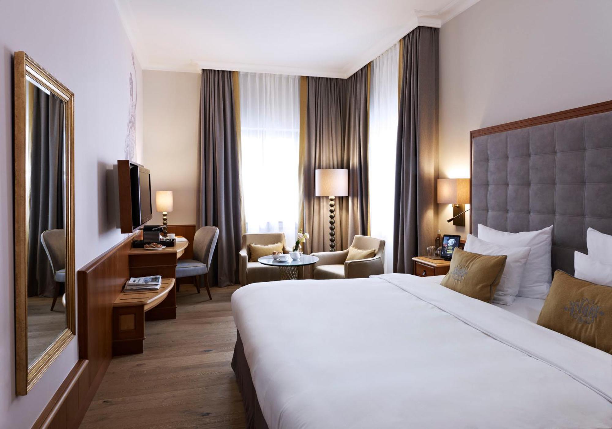 Platzl Hotel München Buitenkant foto
